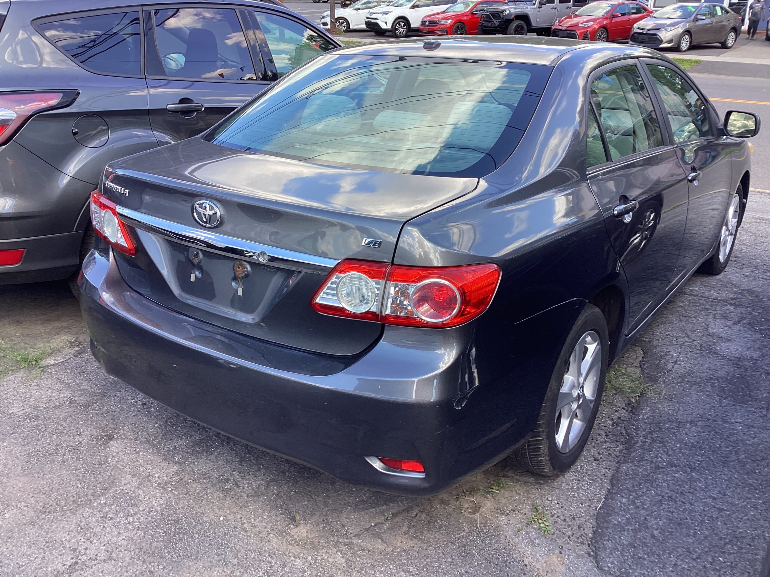 2013 TOYOTA CAROLLA LE
