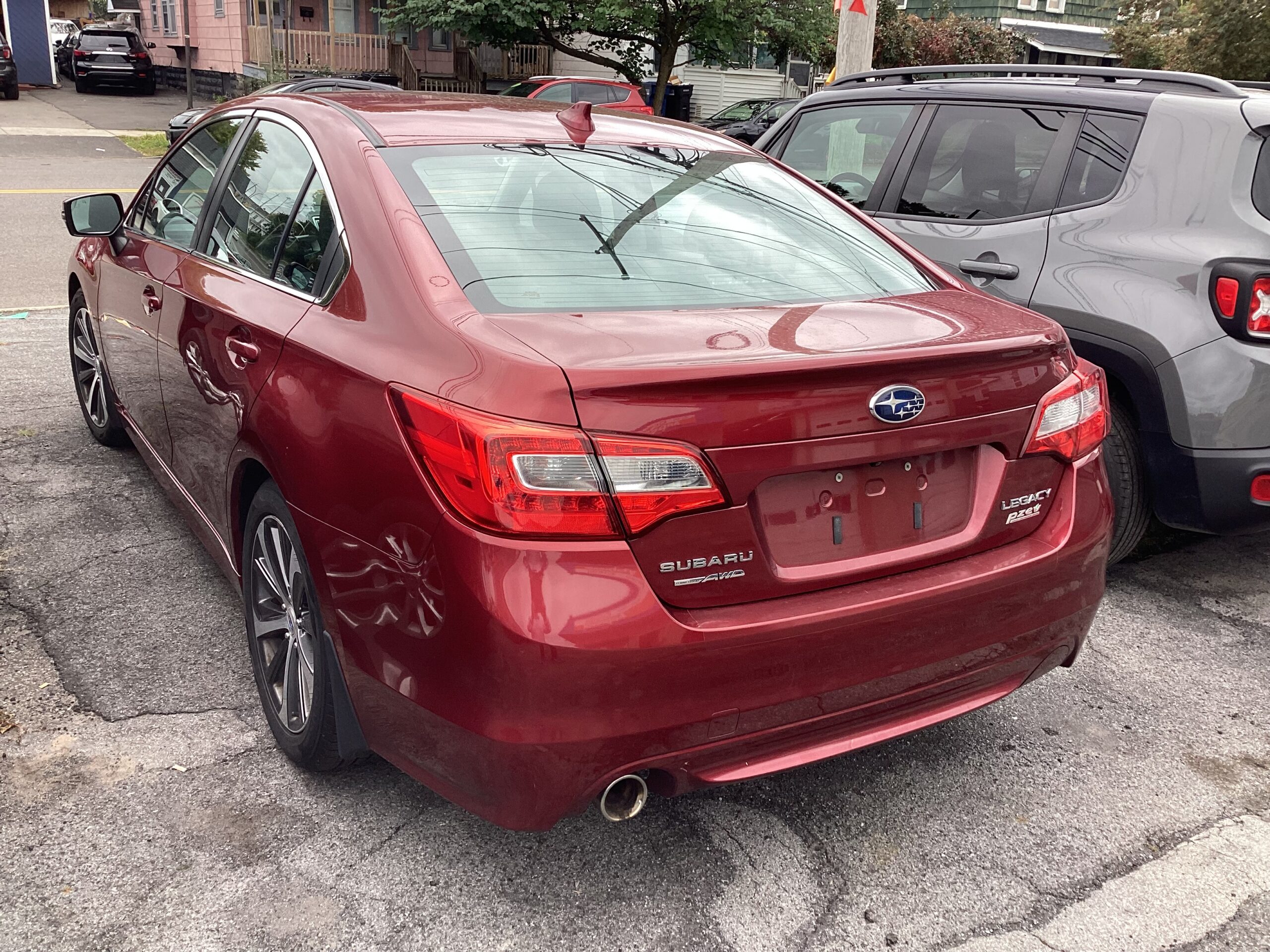 2017 SUBURU LEGACY LIMITED